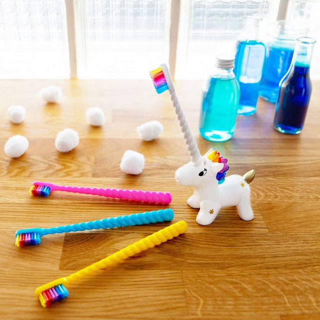 Porte brosse à dents et Brosse à dents - Unicornsmile